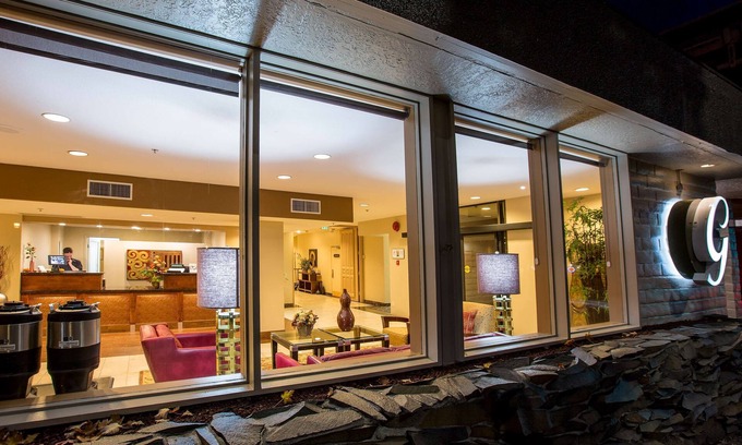 Olympia Hotel | Red Lion Inn & Suites Olympia, Governor Hotel