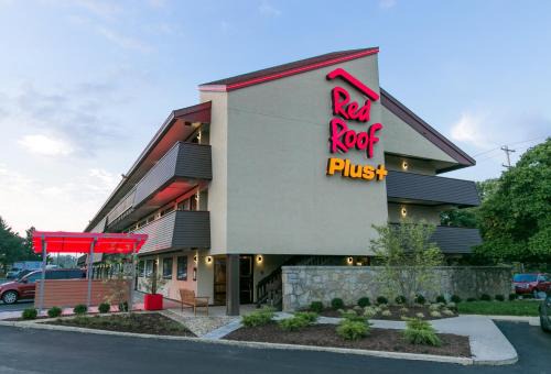 Columbus Hotel | Red Roof Inn PLUS+ Columbus-Ohio State University OSU