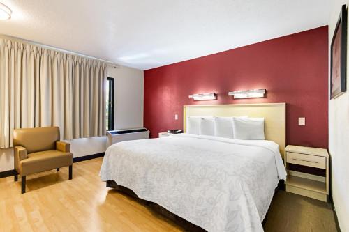 Palm Beach - West Palm Beach Hotel | Red Roof Inn PLUS+ West Palm Beach