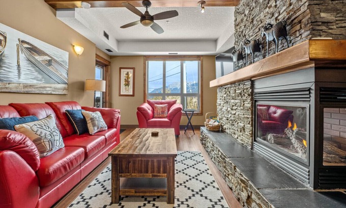 East Kootenay Condo | Red Spruce | Hot Tub | Pool | King Bed