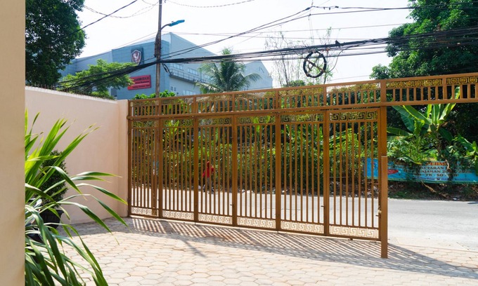 East Jakarta House | RedDoorz near Cipinang Indah Mall