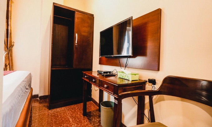 Cawang House | RedDoorz near Halim Perdanakusuma 3