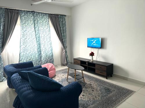 Petaling District Apartment | REENHOMESTAY Edu Sentral Setia Alam Shah Alam