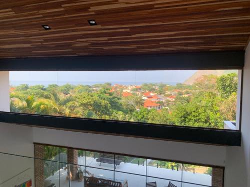 Itacoatiara House | Refúgio com vista mar e verde