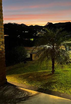 Passa Quatro House | Refúgio Doce Mel