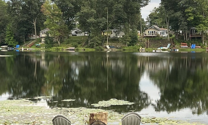 Cambridge Apartment | Reflections of Tranquility- Lakefront Splendor