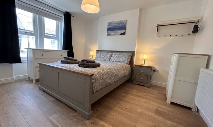 Llandudno House | Refurbished 3 Bedroom Home in the Heart of Llandudno - 2 Minutes From the Beach