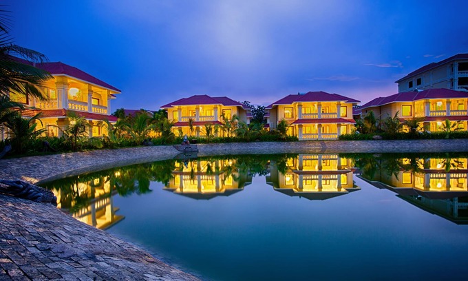 Rajkot Hotel | Regency Lagoon Resort