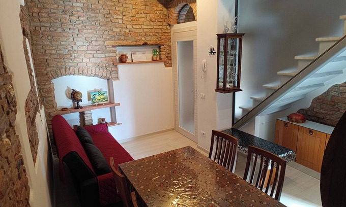 Certaldo Apartment | ReginaSerena 2/4 people private park