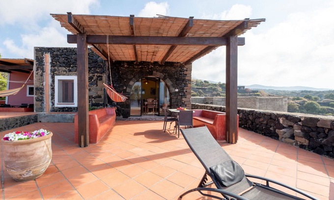 Pantelleria House | Relais La Cala Cottone - Dammuso U Macasenu