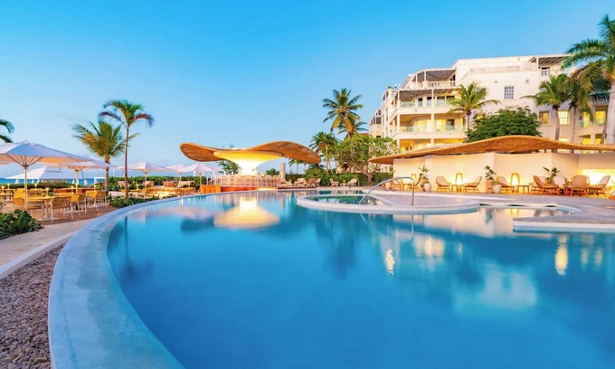 Grace Bay Hotel | Relax in Style with Pool, Ocean Views, and Private Beach Access in Turks and Cai