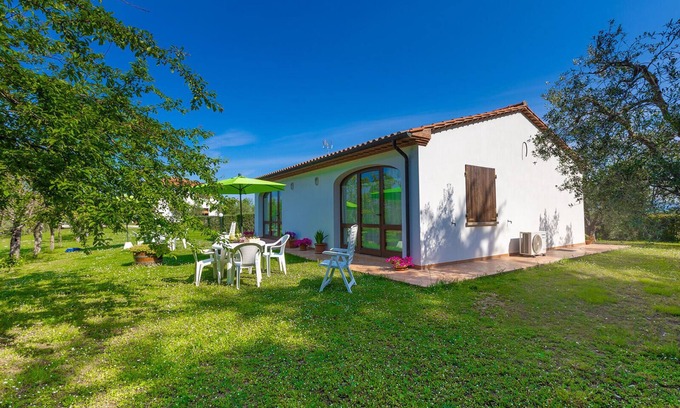 Piombino Other | Relax in the countryside a few kilometers from the sea