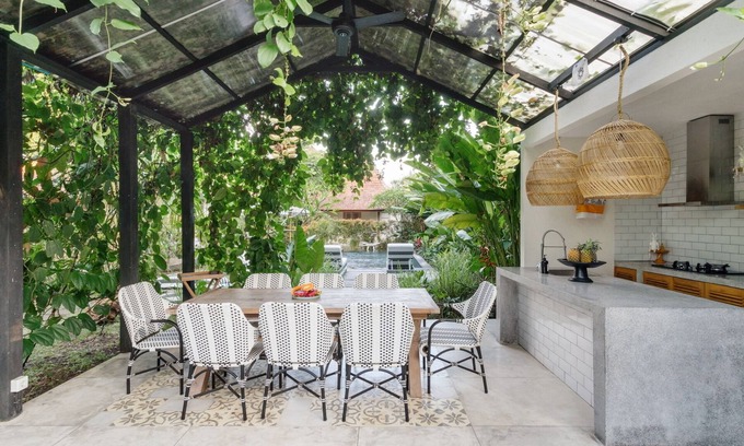 Kedewatan Villa | Relax & rejuvinate at Muda Living, only minutes from Ubud Market!