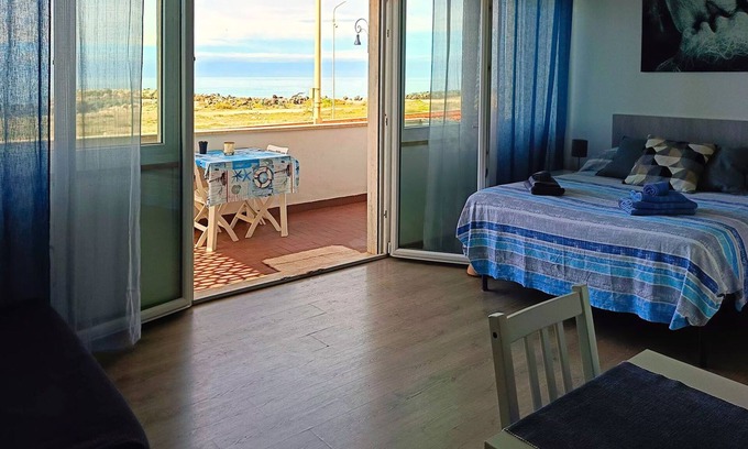 Fiumicino Apartment | Relaxing seaside apartment 10' from Fiumicino Airport. Possible shuttle