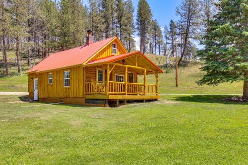 Custer House | Remote Custer Cabin with Fire Pit and Near State Park!