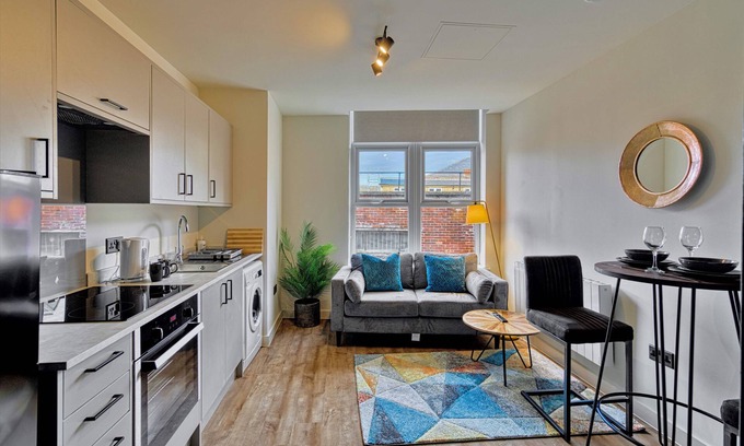 Southport Apartment | Renaissance 4: 1 Bedroom Apartment in Southport