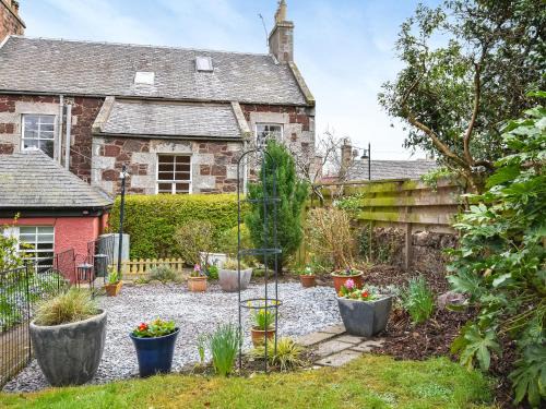 East Linton House | Rennie House