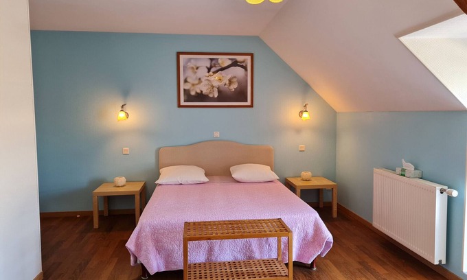 Cravant Bed & Breakfast | Renovated farm near Beaugency, 4 rooms, homemade breakfast, near Loire à Vélo