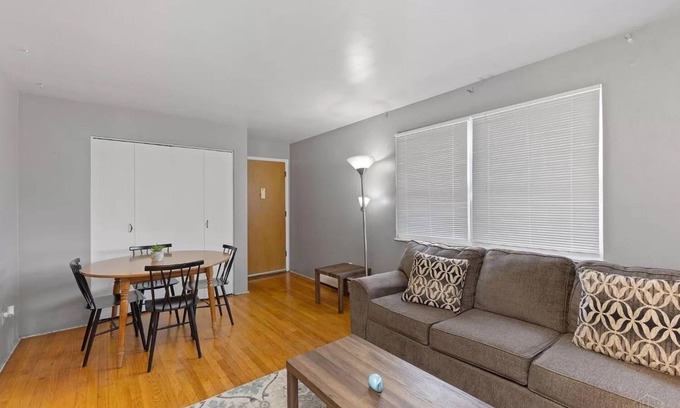 Finneytown Apartment | Renovated, Private Apt 15 mins from Cincy! pet friendly, long-term&short-term