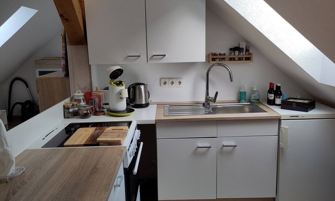 Oberbessenbach Apartment | Renovierte Ferienwohnung in Ruhiger Umgebung