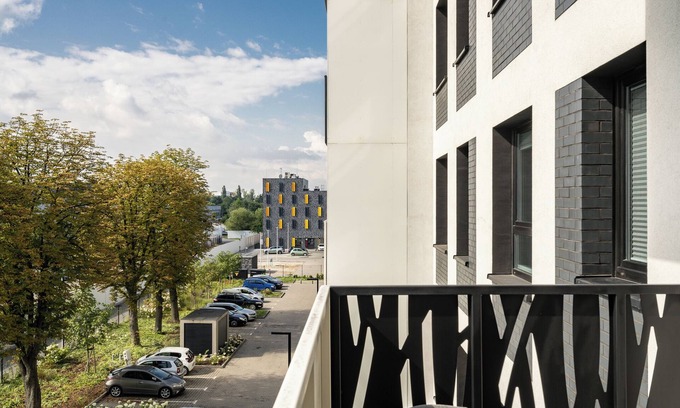 Fabryczna Apartment | RentPlanet - Apartament Małopanewska