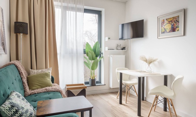 Fabryczna Apartment | RentPlanet - Studio Fabryczna