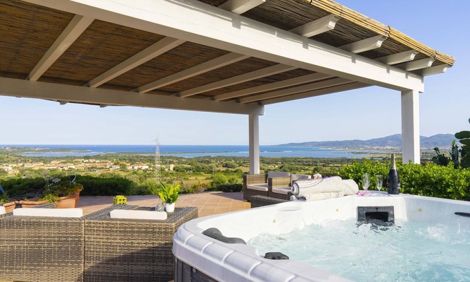 San Teodoro Apartment | Residence Rocca Rosa with swimming pool overlooking the sea, spa, wi fi, air conditioning, bbq