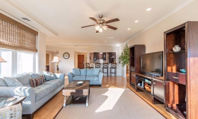 Diamond Beach Condo | Residence 412 at The Grand