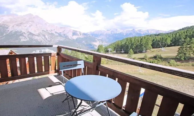 Puy-Saint-Vincent Apartment | Residence Dame Blanche - DBA103 - APPT 2 CHAMBRES - BALCONY - 6 PERSONS