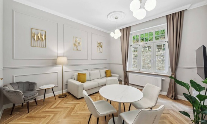 Bad Schandau Apartment | Residenz Hugo - Premium Two Bedroom Apartment