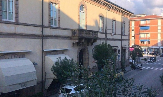 Viareggio House | Residenza Felix Comfortable holiday residence