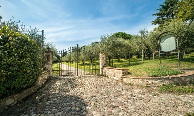 Ponti sul Mincio House | Residenza Fondo Ulivi