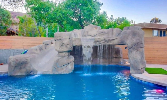 Santee House | Resort Like Oasis: 6BR Home, Pool, Hot Tub & Bar