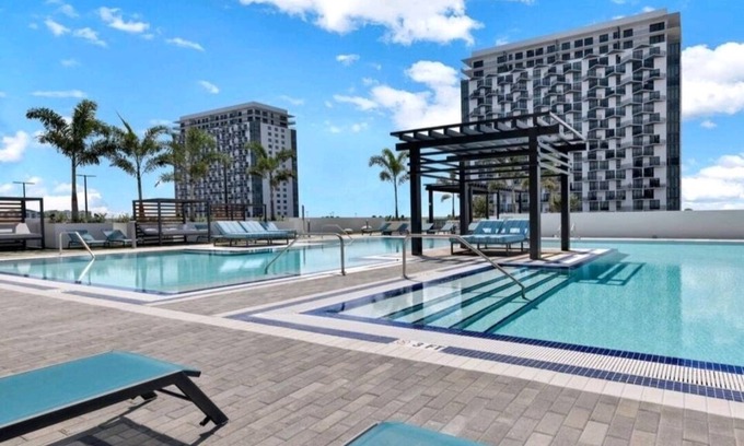 Doral Condo | Resort Style 1-Bdrm Apt-Miami