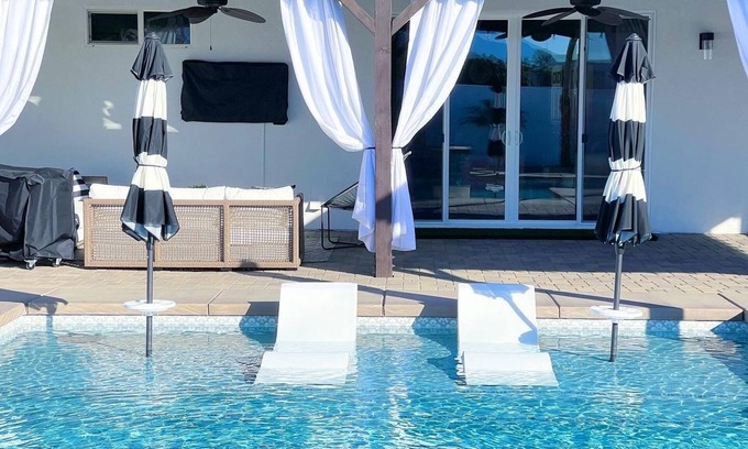 Indio House | Resort style home with NEW saltwater pool & spa