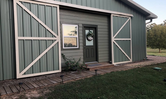 Brenham House | Rest and Renewal for you! Just 3 miles to Brenham