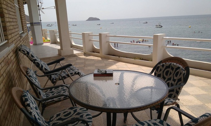 San Juan de los Terreros House | Rest house facing the Mediterranean Sea