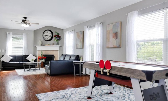 Wetmore House | Restful Spacious 4Bedroom Central @ Six Flags