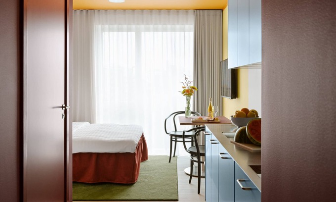 Amager Apartment | Retro, whimsical studio for 2 in Amager