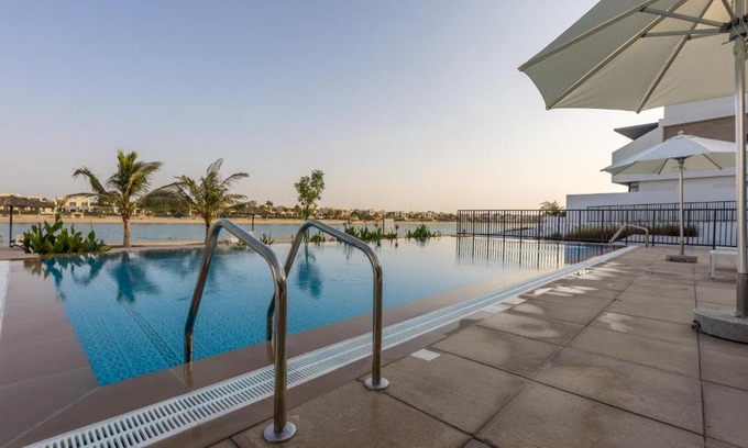 Mina Al Arab Villa | RH- 4BR spacious Private Pool Villa near Beach, Resort in RAK