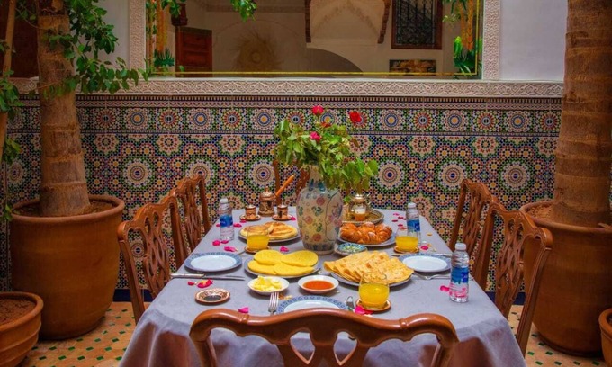 Kbour Chou House | Riad Amely