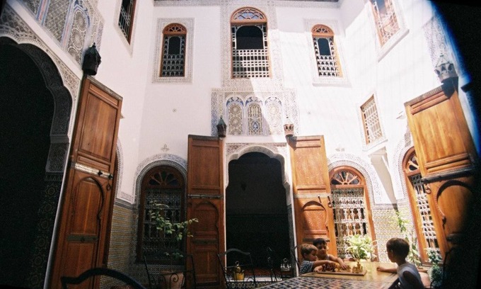 Dar Tazi House | Riad saada a small palace with staff, that for you, from 2 to 12 people.