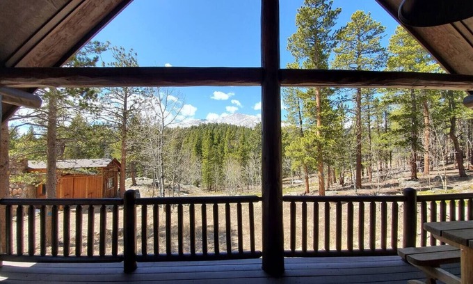 Allenspark House | Ridgeview