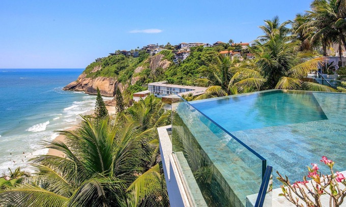 Joatinga Villa | Rio017 - Beautiful villa with an ocean view in Joá