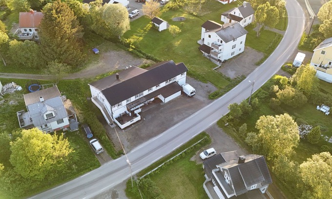 Risøyhamn Bed & Breakfast | Risøyhamn Kafe