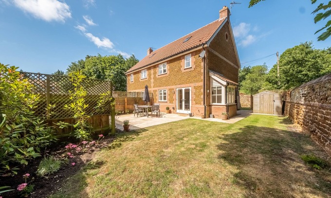 Heacham Cottage | River Cottage, Heacham, Norfolk