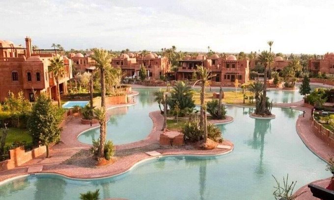 Palmeraie Apartment | River Palm Oasis, Pools, Netflix & Comfort