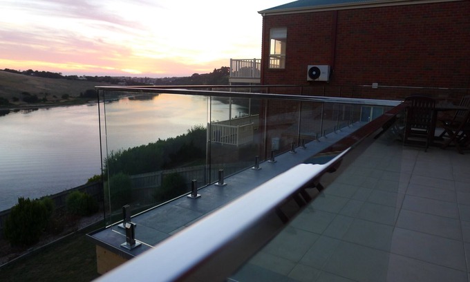 Warrnambool House | RIVER VISTA, Great River Views