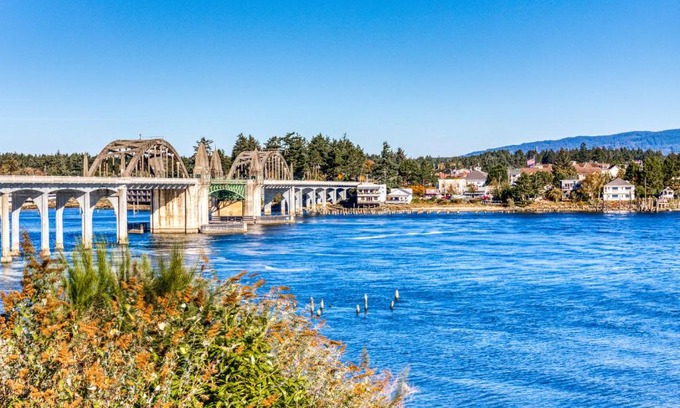 Florence Apartment | River Vista