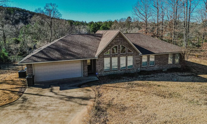 Murfreesboro House | RIVERFRONT HOUSE ON THE LITTLE MISSOURI RIVER! 1 MILE TO LAKE GREESON